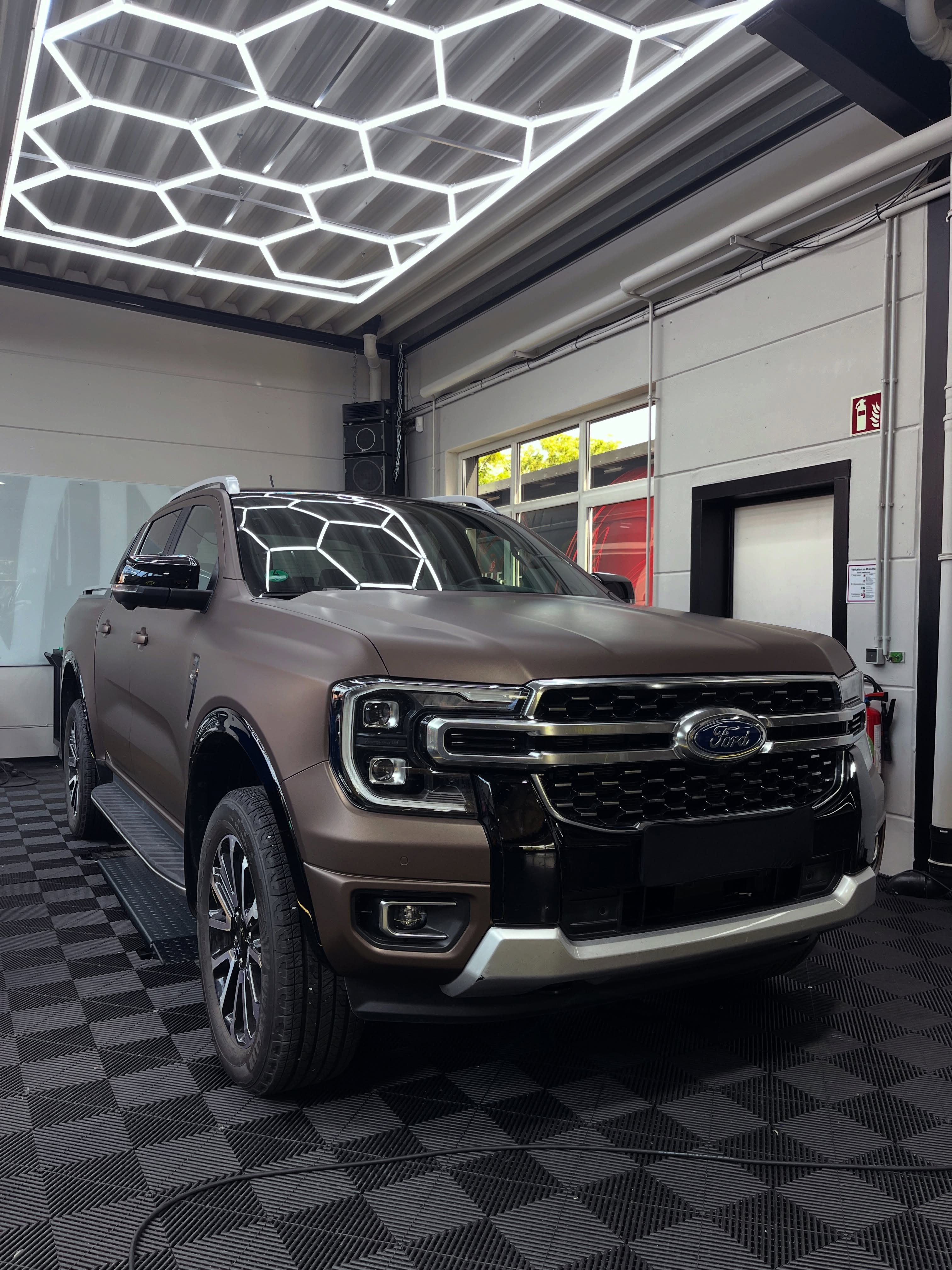 Ford Ranger x Matt Brown Metallic